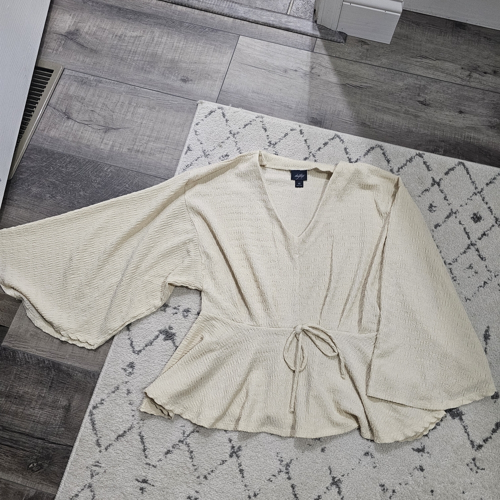 Daytrip Cream V-Neck Blouse with Tie Waist